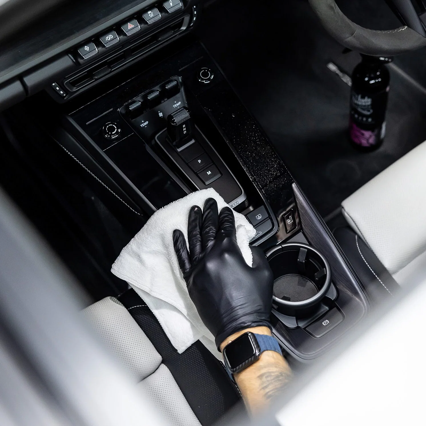 Auto Finesse Spritz Interior Detailer PRO RANGE [4]