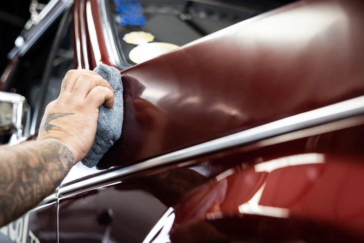 AUTO FINESSE //  Tripple All-in-One Car Polish 250ml Produs Cadou* [1]