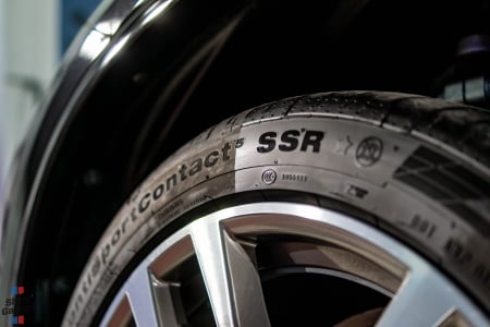 Shiny Garage Back2Black Polymer Tyre Dressing [2]
