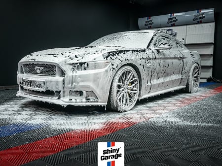 Shiny Garage Double Sour Shampoo & Foam [3]