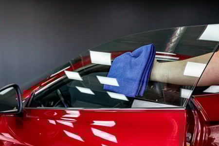 Shiny Garage Perfect Glass Cleaner [2]