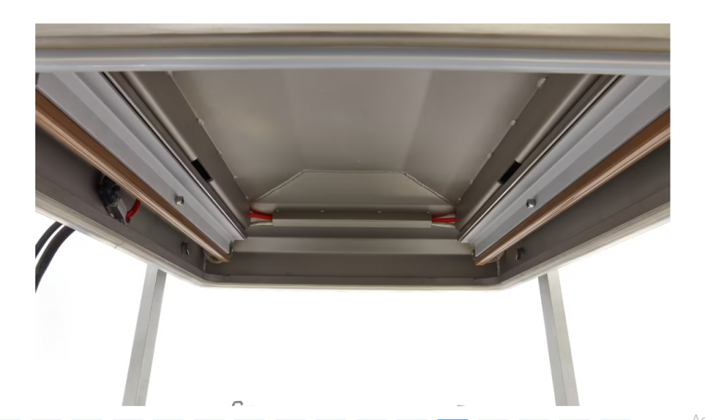 Aparat de ambalat in vid cu camera 76x60x16 cm [16]