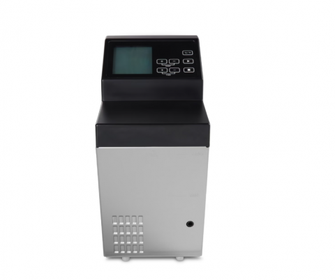 Aparat sous vide de tip bat, capacitate 30 litri, pompeaza 8 litri/min [1]
