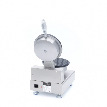 Aparat de facut vafe conice [3]
