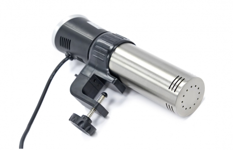 Aparat sous vide de tip bat, capacitate 20 litri, pompeaza 8 litri/min [1]