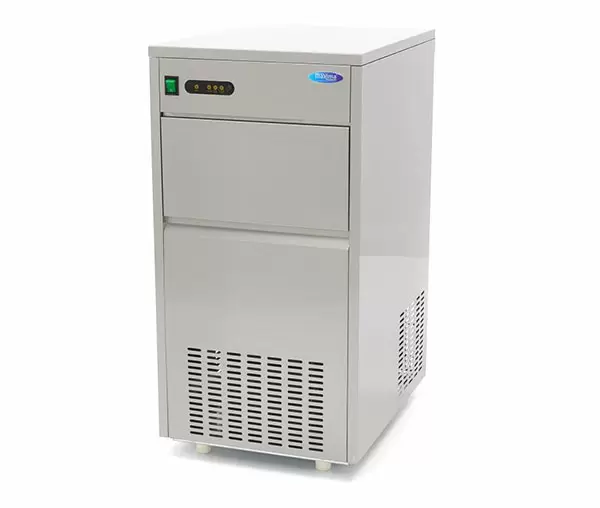Refrigerare - Masina de facut gheata cuburi 60 kg/zi, racire pe aer