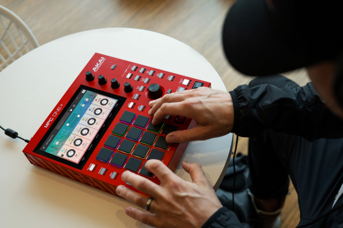 Akai MPC ONE+ [3]
