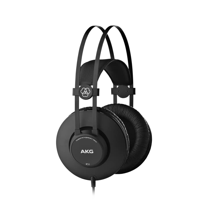 AKG K52 [3]