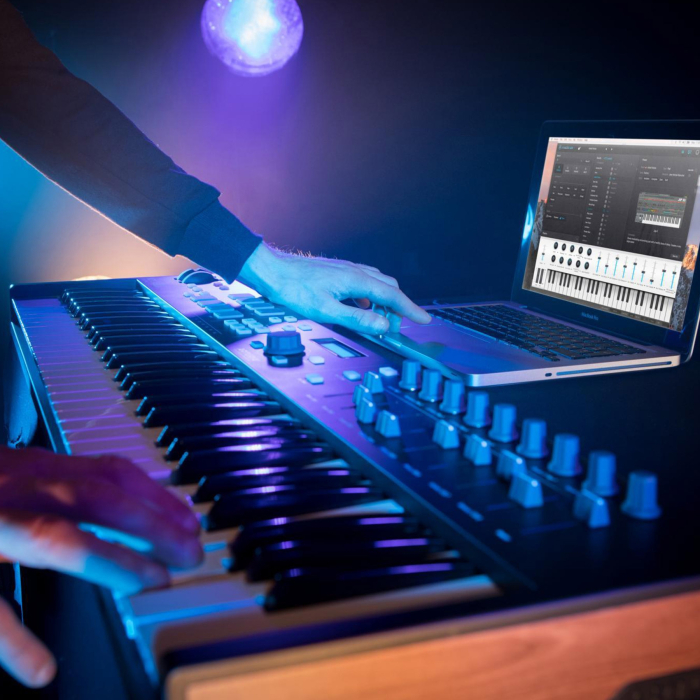 Arturia KeyLab Essential 61 Black Edition [7]
