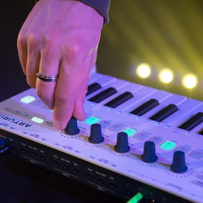 Arturia KeyStep Pro [4]