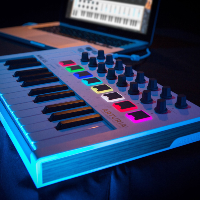 Arturia MiniLab Mk2 [6]