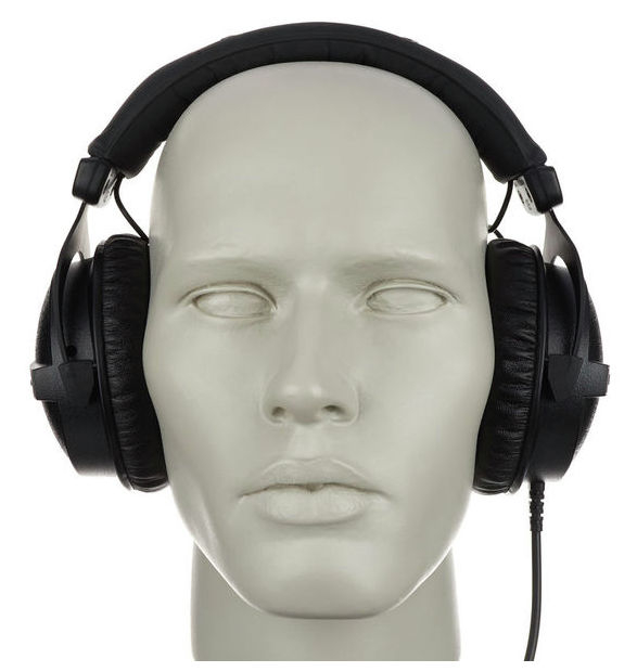 Beyerdynamic DT 770 Pro 32 Ohm [6]