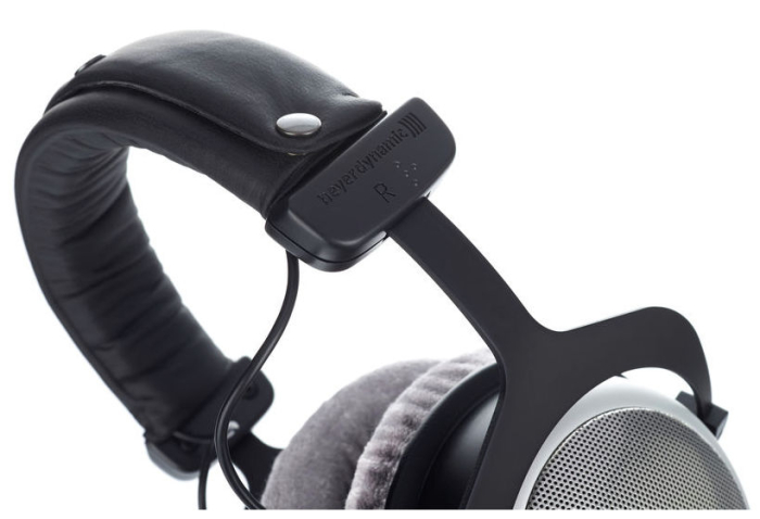 Beyerdynamic DT 880 Pro [12]