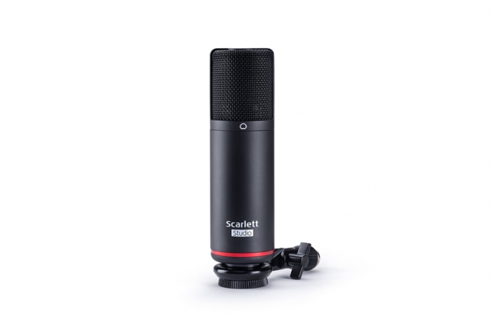 Focusrite Scarlett 2i2 Studio 3rd Gen [7]