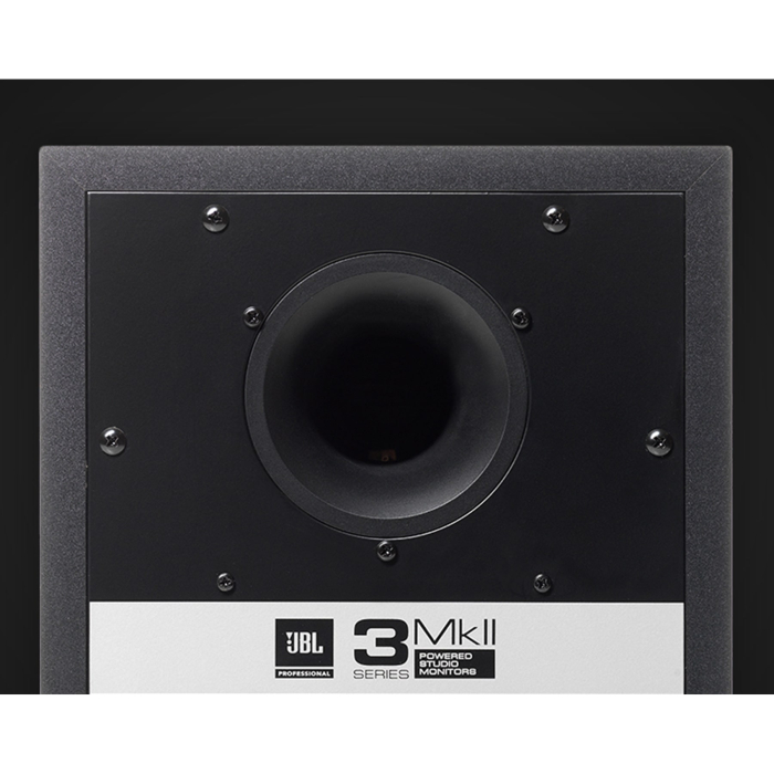 JBL 306P MKII [6]