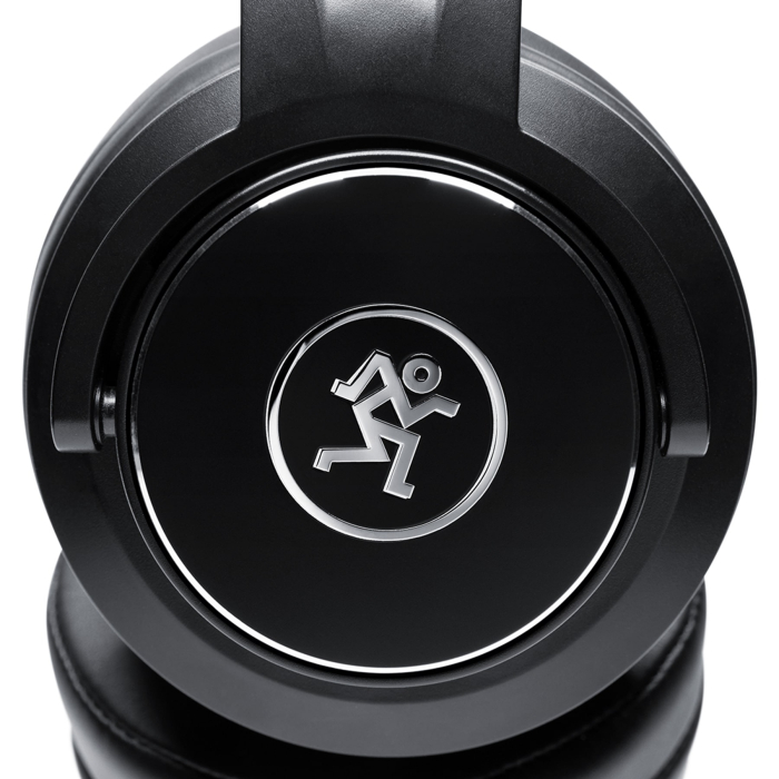 Mackie MC-150 [7]