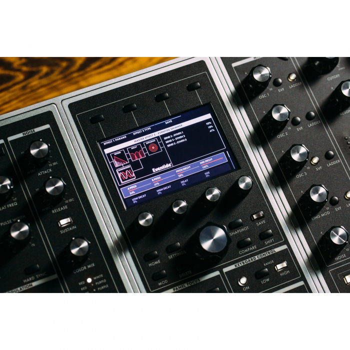 Moog The One Polyphonic Synthesizer 16-Voice [4]