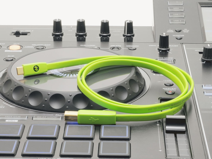 Neo by Oyaide d+ USB Type C Class B 2m [6]