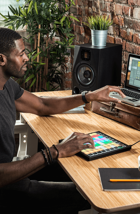 Novation LaunchPad X [7]
