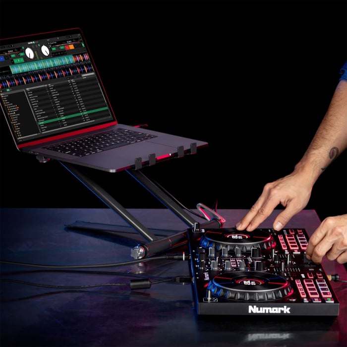 Numark Mixtrack Platinum FX [6]