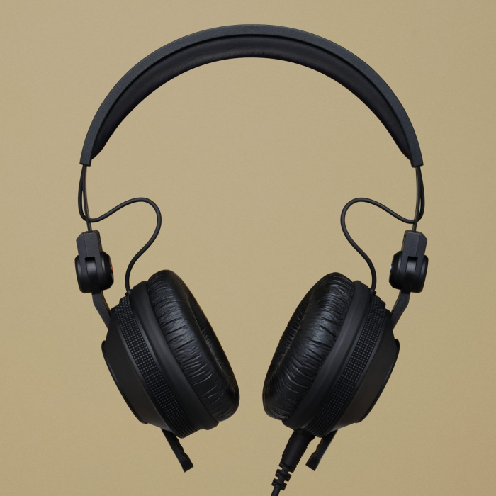 Pioneer DJ HDJ CX [5]