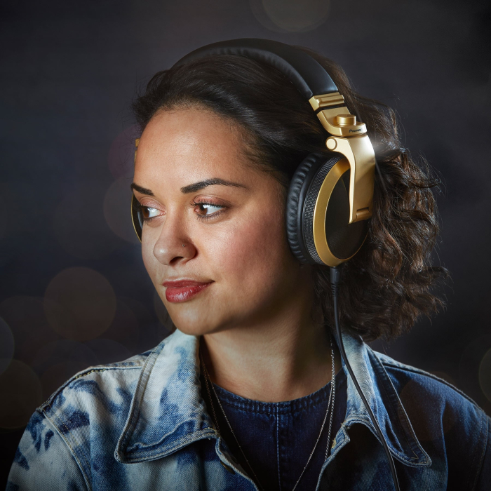 Pioneer HDJ-X5BT Over-Ear DJ Headphones w/ Bluetooth Wireless Technology  (Gold)