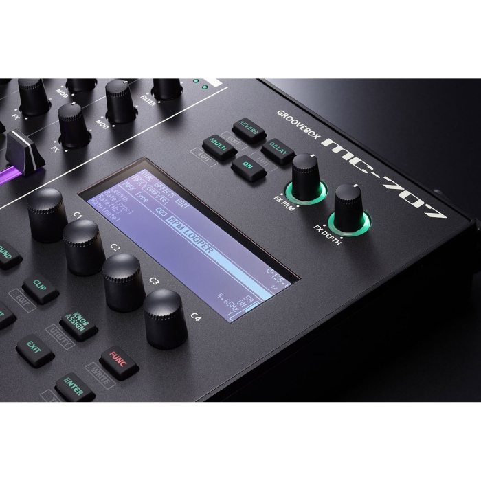 Roland MC-707 [7]