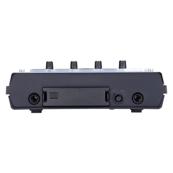 Roland SP 404A [7]