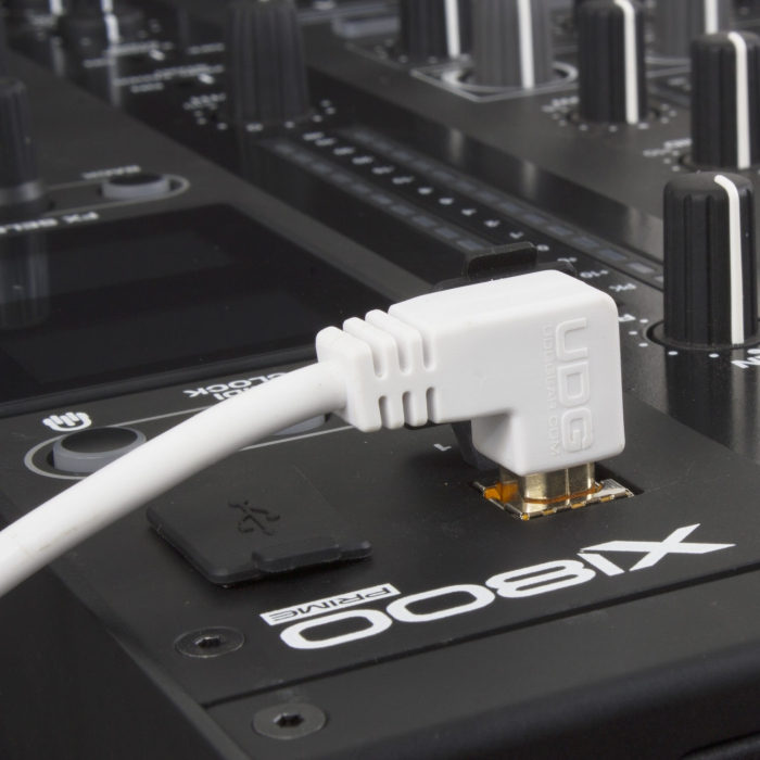 UDG Ultimate 3m Cable USB 2.0 White Angled [6]