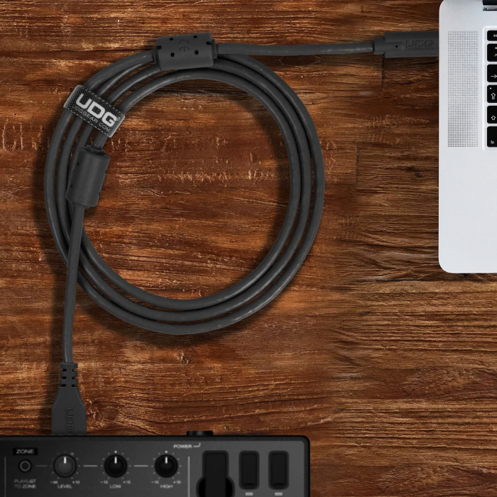 UDG Ultimate Audio Cable USB 3.0 C-A Black Straight 1,5m [4]