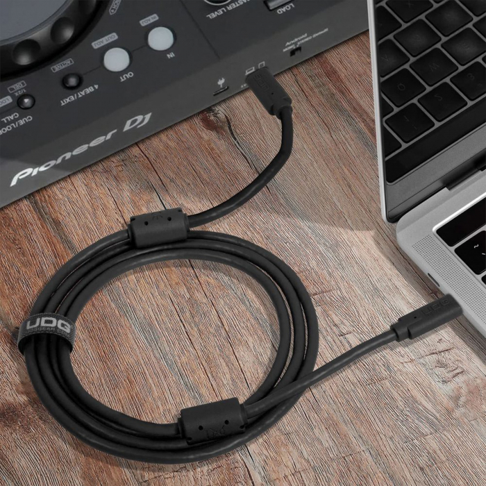 UDG Ultimate Audio Cable USB 3.2 C-C Black Straight 1,5m [6]