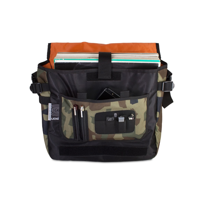 UDG Ultimate CourierBag Black Camo/Orange [3]