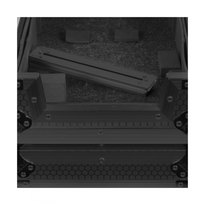 UDG Ultimate Flight Case Denon DJ SC LIVE 2 Black Plus (Wheels) [8]