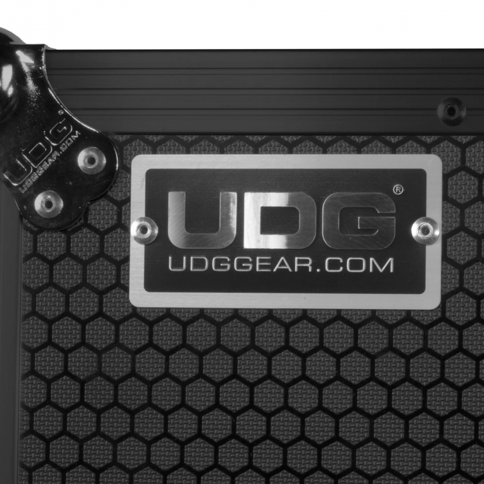UDG Ultimate Flight Case Multi Format CDJ/ Mixer II Plus (Trolley & Wheels) [10]