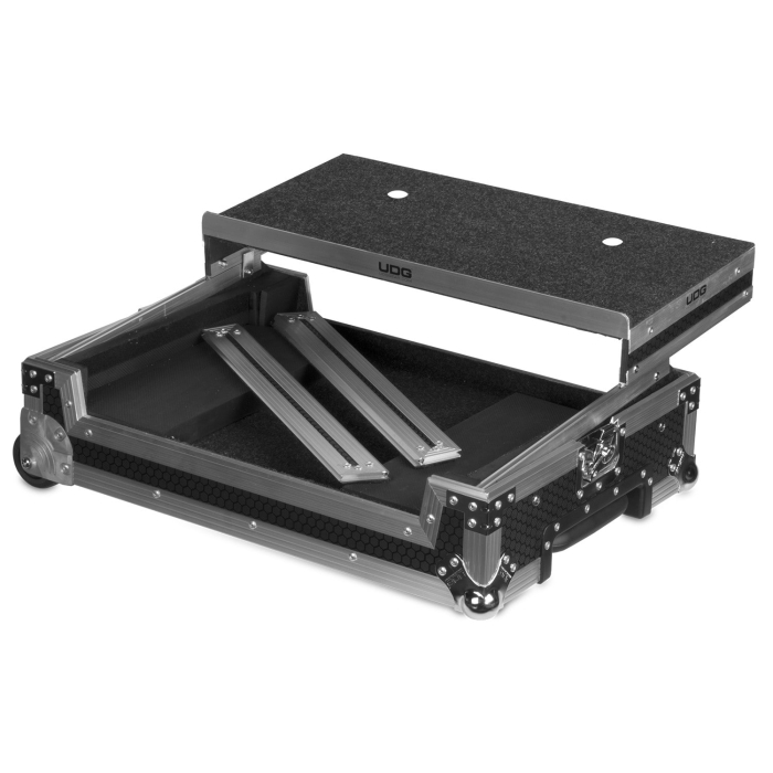 UDG Ultimate Flight Case MultiFormat XL Silver Plus (Laptop Shelf, Trolley & Wheels) [5]