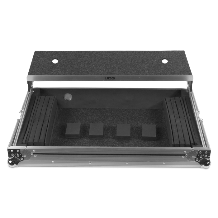 UDG Ultimate Flight Case MultiFormat XXL Silver Plus (Laptop Shelf) [6]