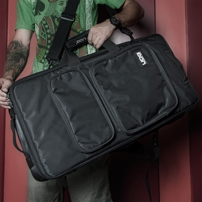 UDG Ultimate MIDI Controller Backpack Large Black/Orange Inside MK2 [7]