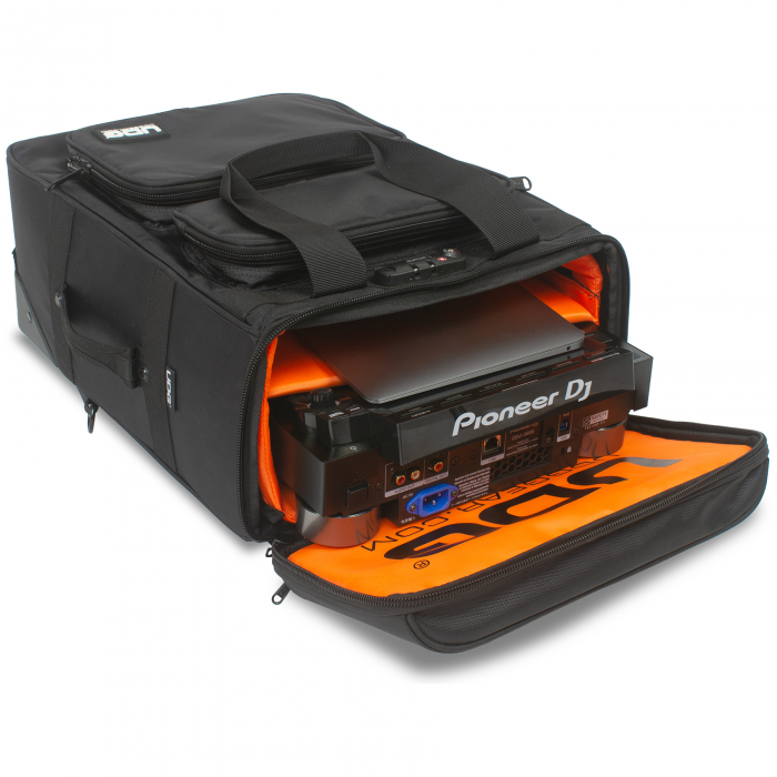 UDG Ultimate Producer Backpack Trolley Black/ Orange [18]