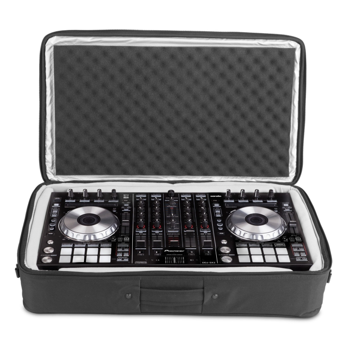UDG Urbanite MIDI Controller Sleeve L [3]