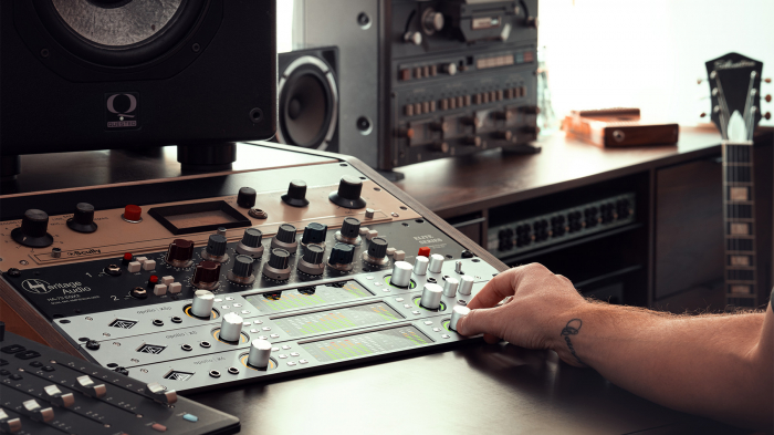 Universal Audio Apollo x6 Gen 2 Essentials+ Edition [9]