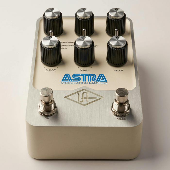 Universal Audio UAFX Astra Modulation Pedal [6]