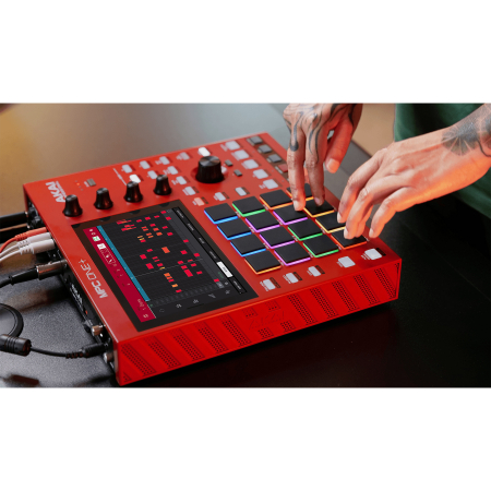 Akai MPC ONE+ [4]