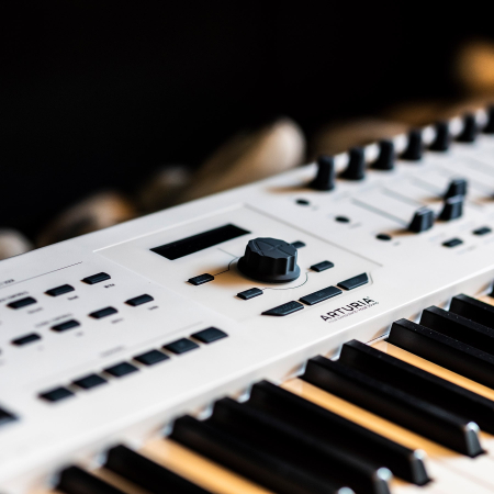Arturia KeyLab 88 MK2 Black Edition [3]