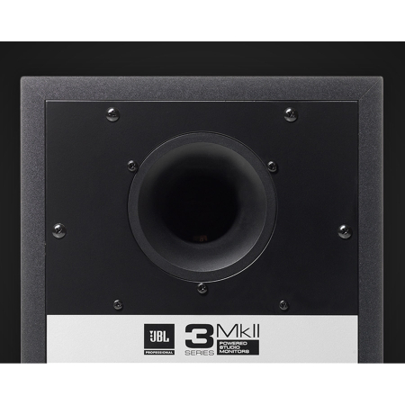 JBL 306P MKII [5]