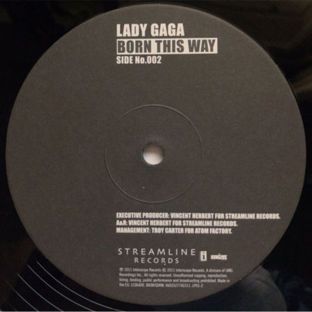 Lady Gaga - Born This Way [4]