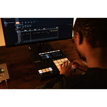 Native Instruments Maschine 3 Update for Maschine 2 - Licenta Electronica [18]