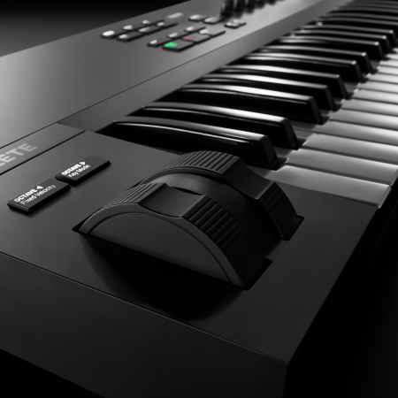 Native Instruments Komplete Kontrol A49 (resigilat) [12]
