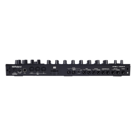 Roland MC-707 [4]