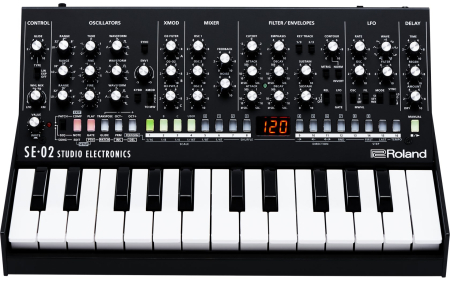 Roland SE 02 [4]