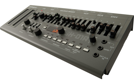 Roland SH 01A [6]